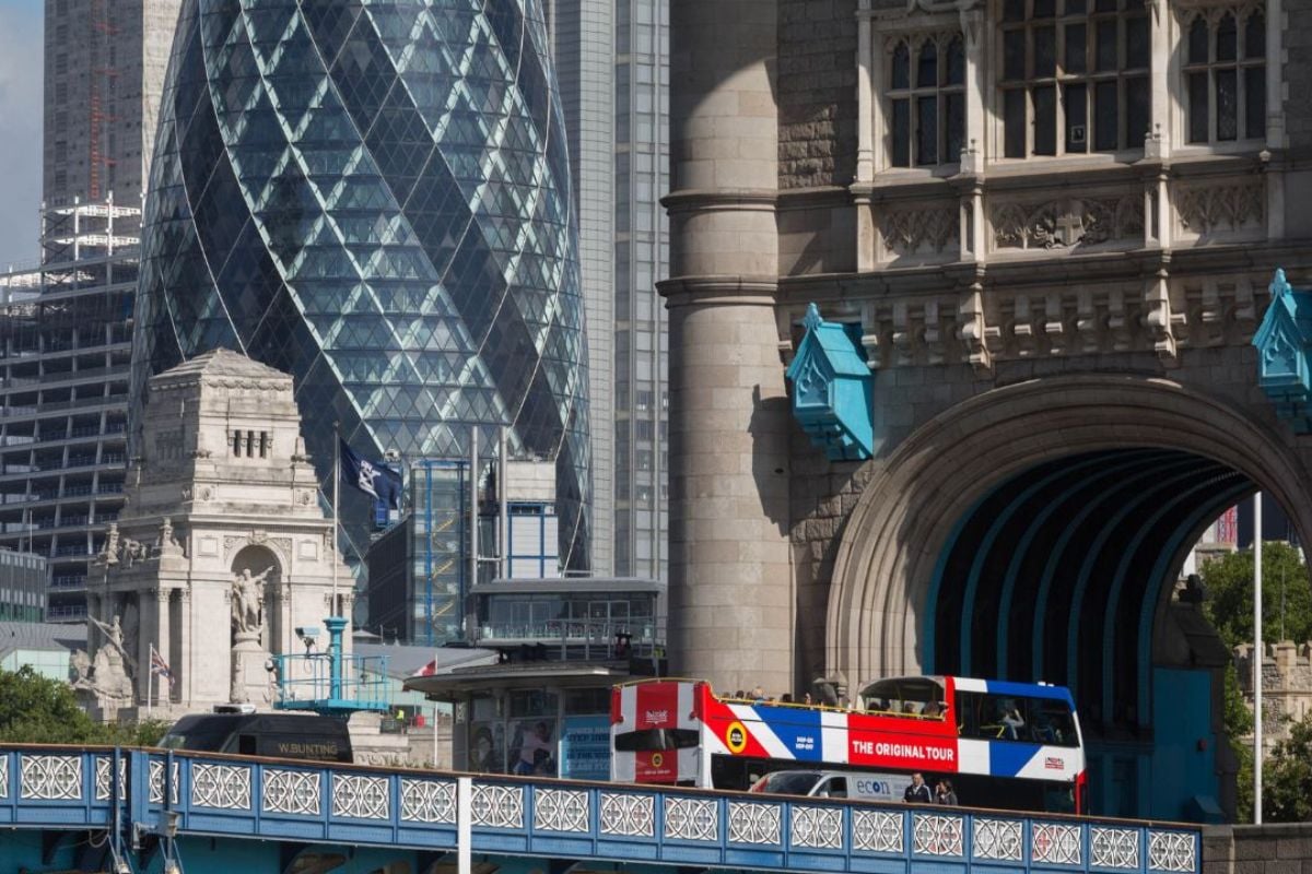 Original Tour London Hop-On Hop-Off Bus Tour & River Cruise For Two