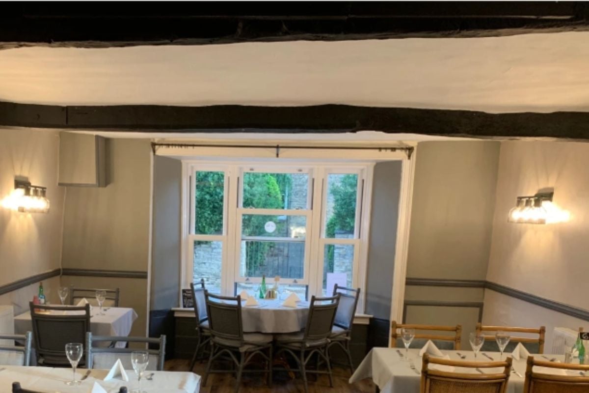 The Roade House Boozy Brunch for Two Northampton
