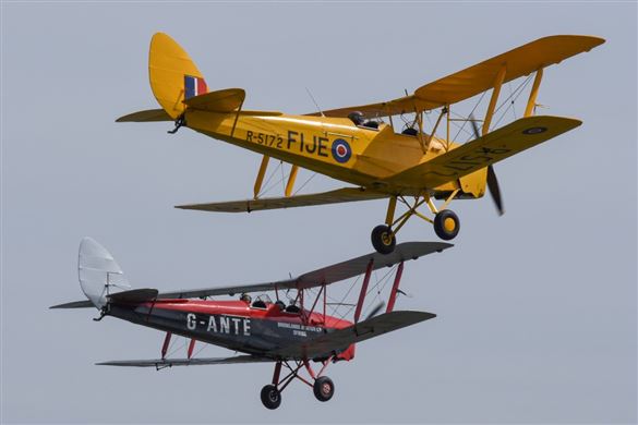 Tiger Moth Formation Experience for Two in Oxfordshire