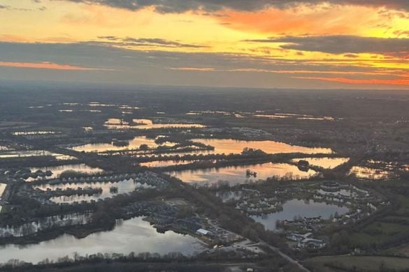 Cotswold Lakes Helicopter Tour for Two