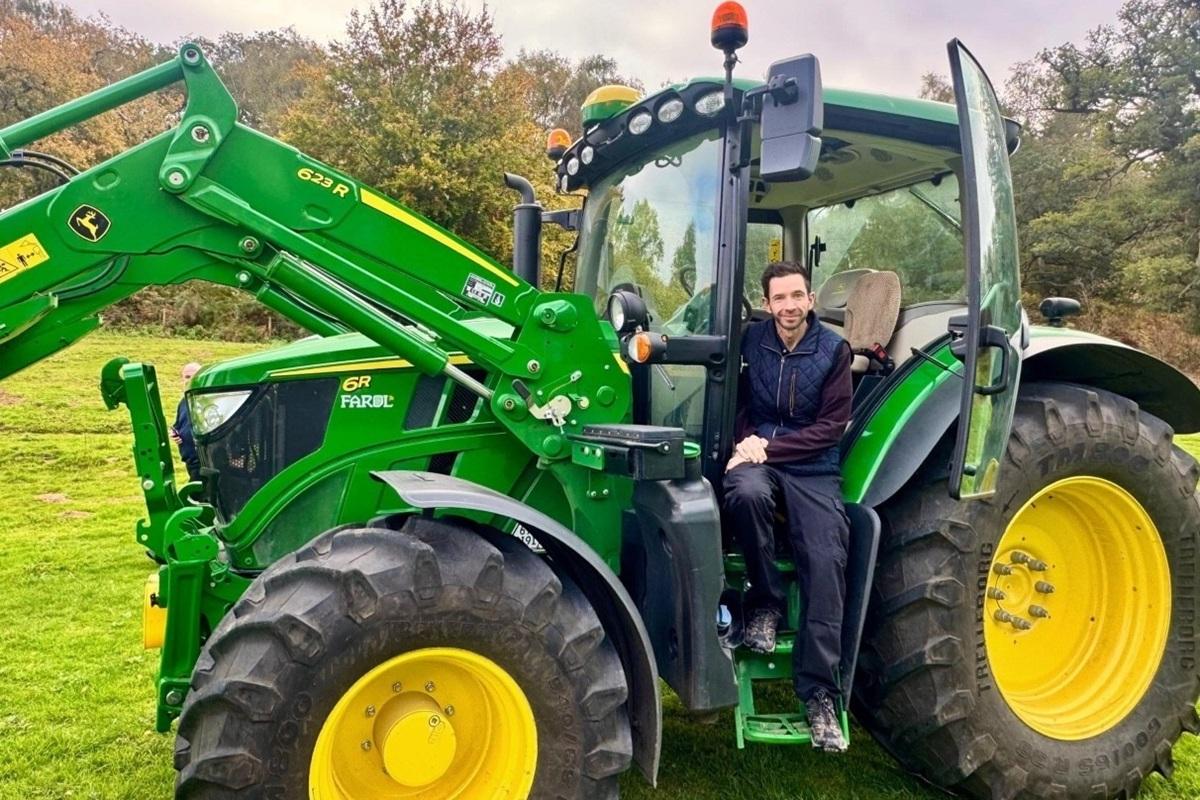 Tractor Explorer 30 Mins For One