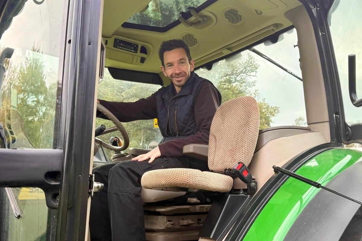 Tractor Explorer 30 Mins For One