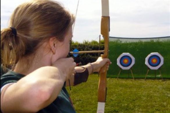 Ultimate Combo (Archery, Rifles and Axe Throwing) - Hampshire