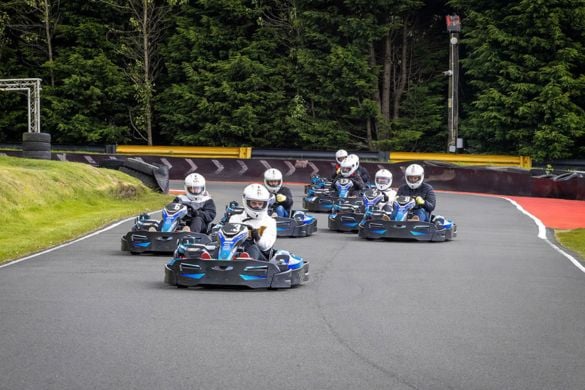 The Ultimate Driving Experience, Knockhill Racing Circuit