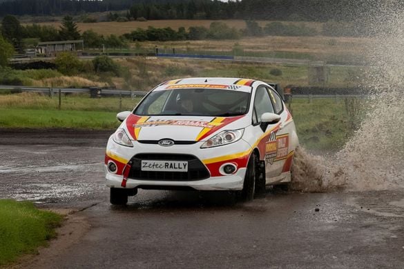 Ultimate Three Car Passenger Thrill Rides at Knockhill