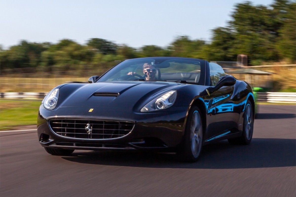 Valentine's Double Ferrari Driving Experience
