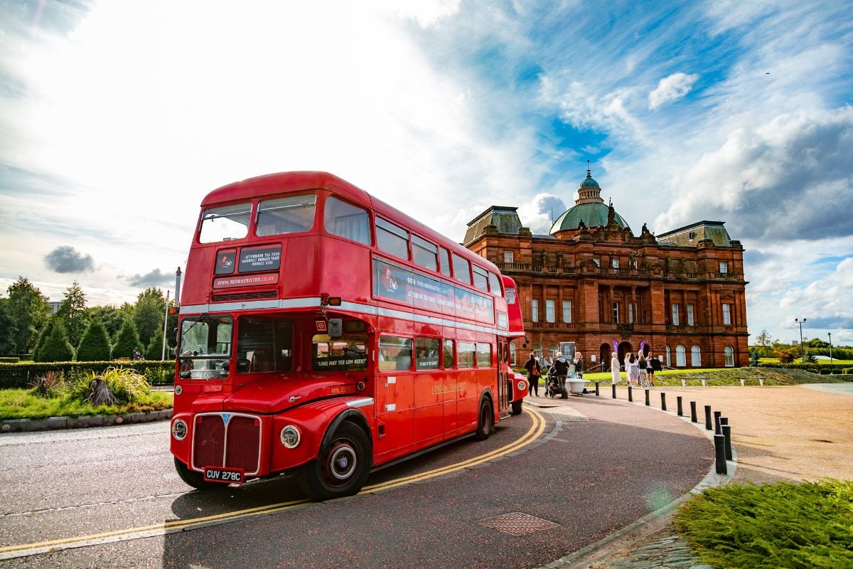 Vintage Bus Tour & Sparkling Afternoon Tea for Two