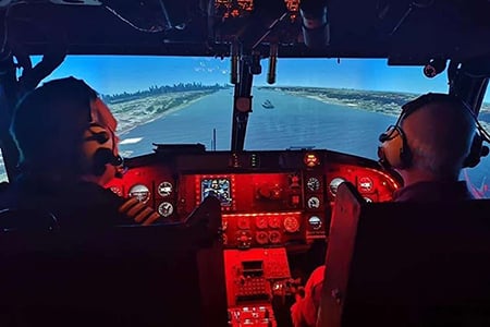 90 Minute Weekday Lynx Helicopter Simulator Session - Suffolk 