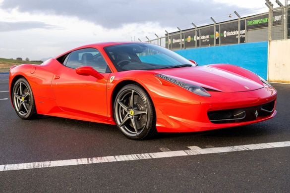 Weekday Ferrari 458 Driving Experience, Knockhill Racing Circuit