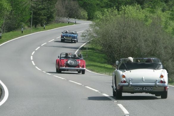 Weekend Classic Car Rental in Scotland (Choice B)