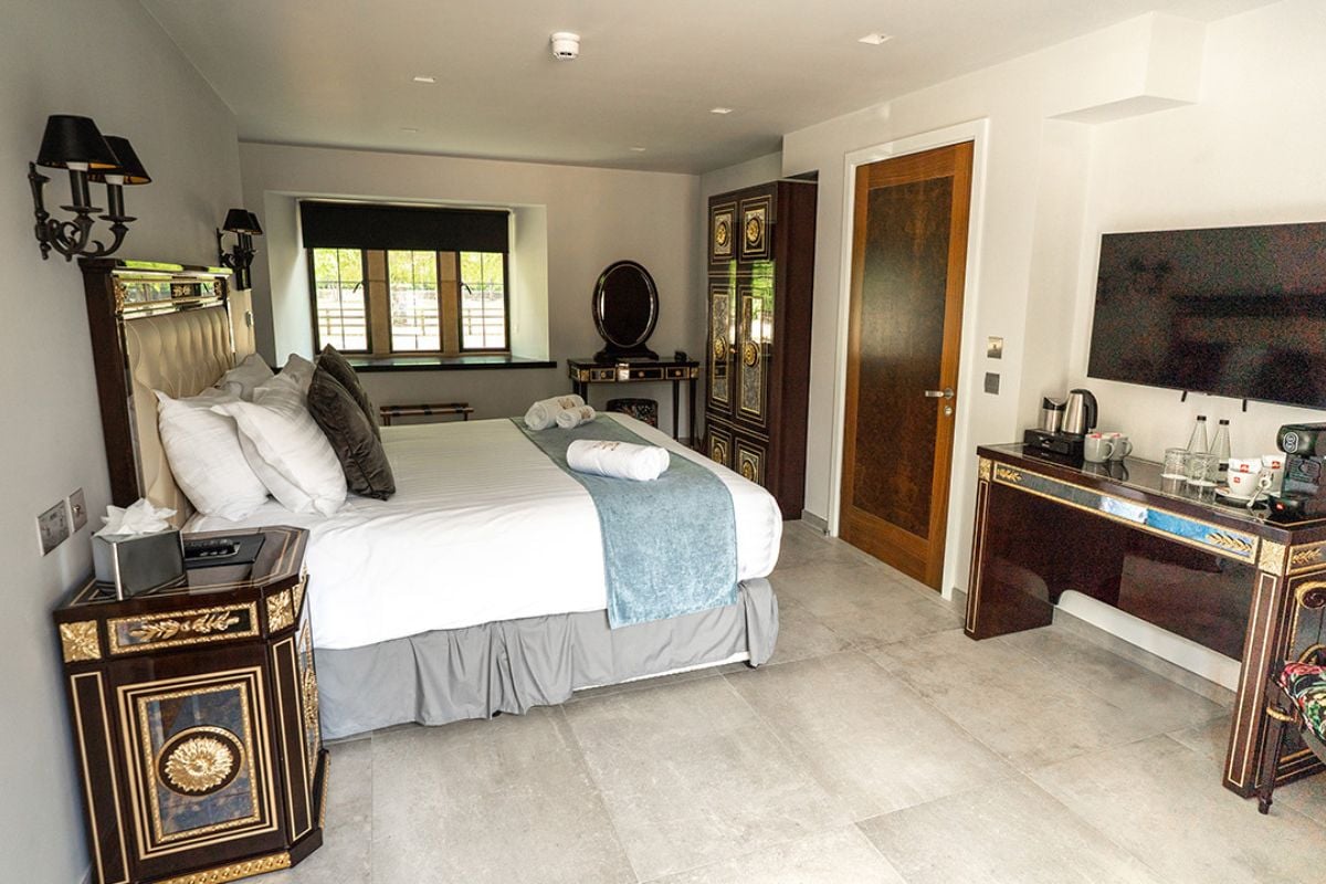 Weston Manor Weekend Overnight Break & Blenheim Palace Entry