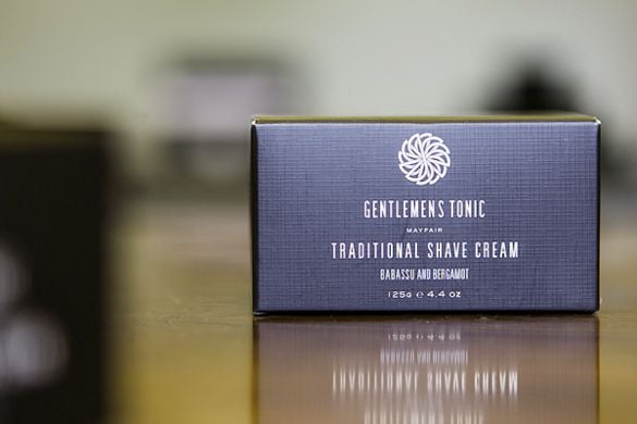 Traditional Barber Wet Shave and Haircut - London