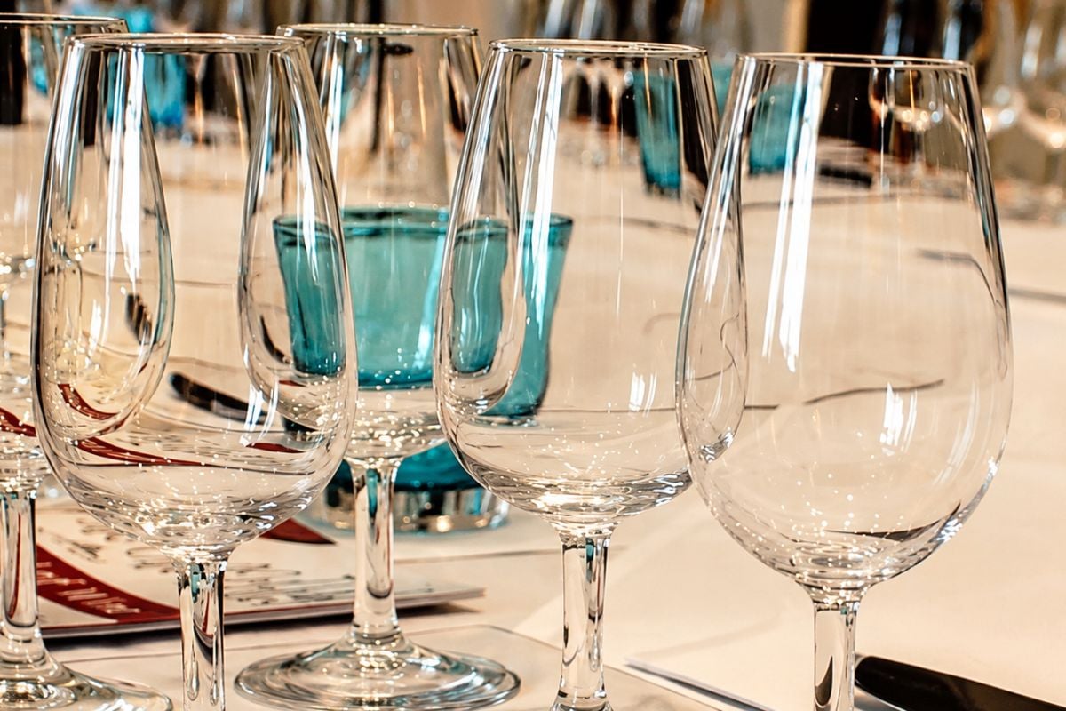 Wine Tasting with Three Course Meal in Covent Garden