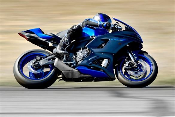 Yamaha R7 Track Bike Hire