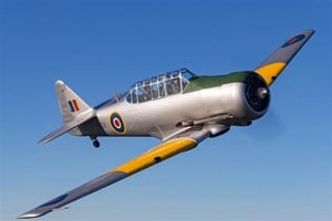 30 Minute Harvard Flying Experience - Berkshire