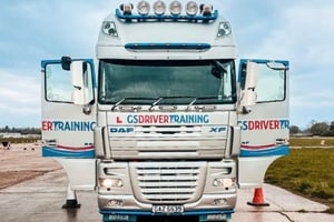 60 Minute Extended HGV Driving Experience