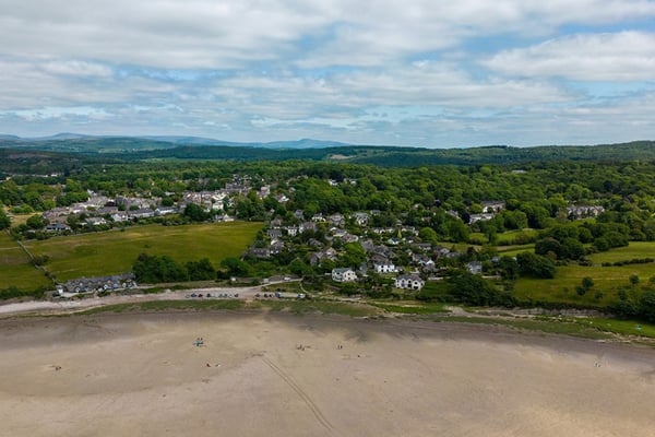 18 Mile Lancashire Helicopter Flight for Two