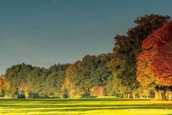 A Round of Golf at Henley Golf Club - Oxfordshire