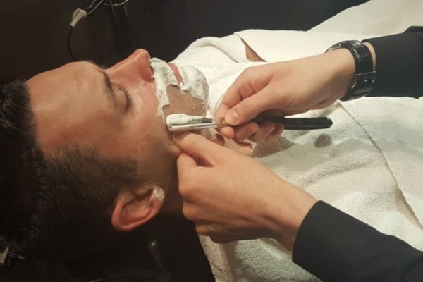 Gentlemens Wet Shave and Prep Facial in London