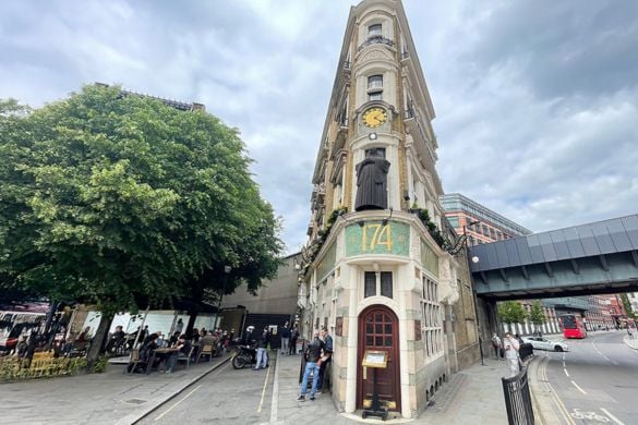 Historic London Pub Walking Tour