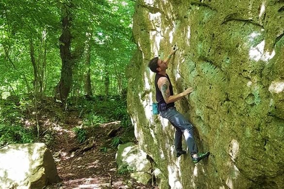 Introduction To Outdoor Bouldering For Two