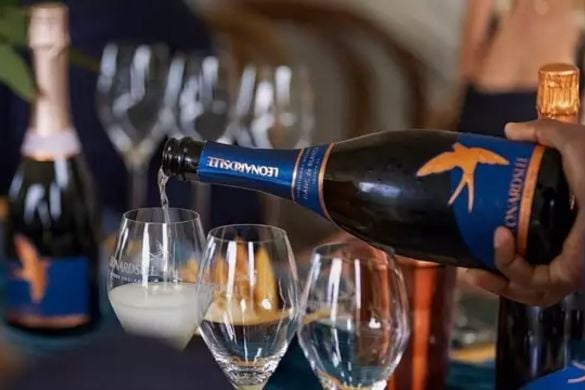 Leonardslee Wine Tour and Tasting with Brunch for Two