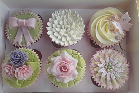 Themed Cupcake Decorating - Birmingham