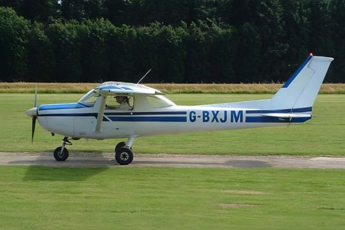 2-Seater 40 Minute Flying Lesson - Glasgow Airport