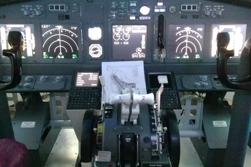 30 Minute Simulator Session - Glasgow International Airport