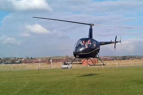 60 Minute Four-seater Helicopter Lessons from Brighton City Airport