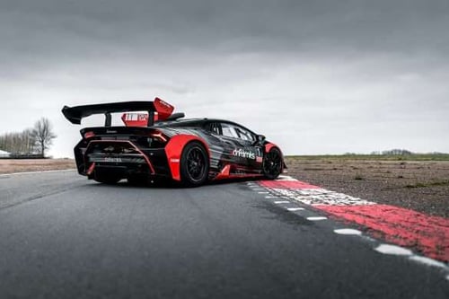 Lamborghini Huracan Super Trofeo Thrill - 12 Laps