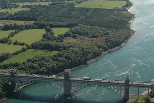 Pwllheli And Abersoch Helicopter Tour In Wales