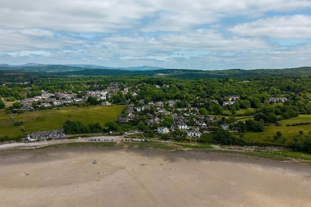 18 Mile Lancashire Helicopter Flight for Two