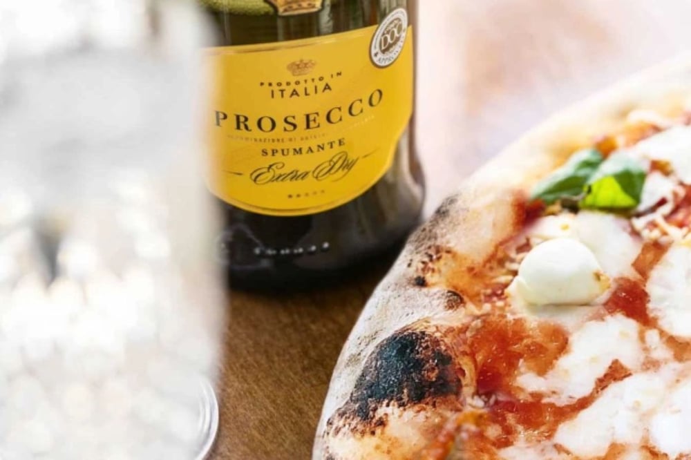 1966 Routemaster Dinner & Drinks Experience