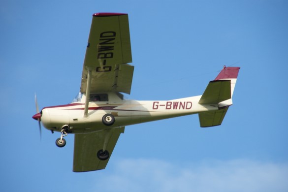 2-Seater 45 Minute Flying Lesson - Warwickshire 