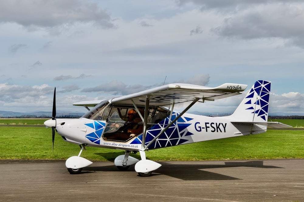 30 Minute 'Junior Aviator' Flying Lesson Nationwide