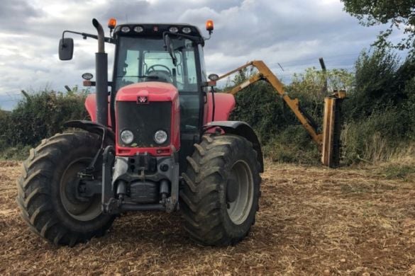 60 Minute Junior Tractor Driving Session - Leicestershire
