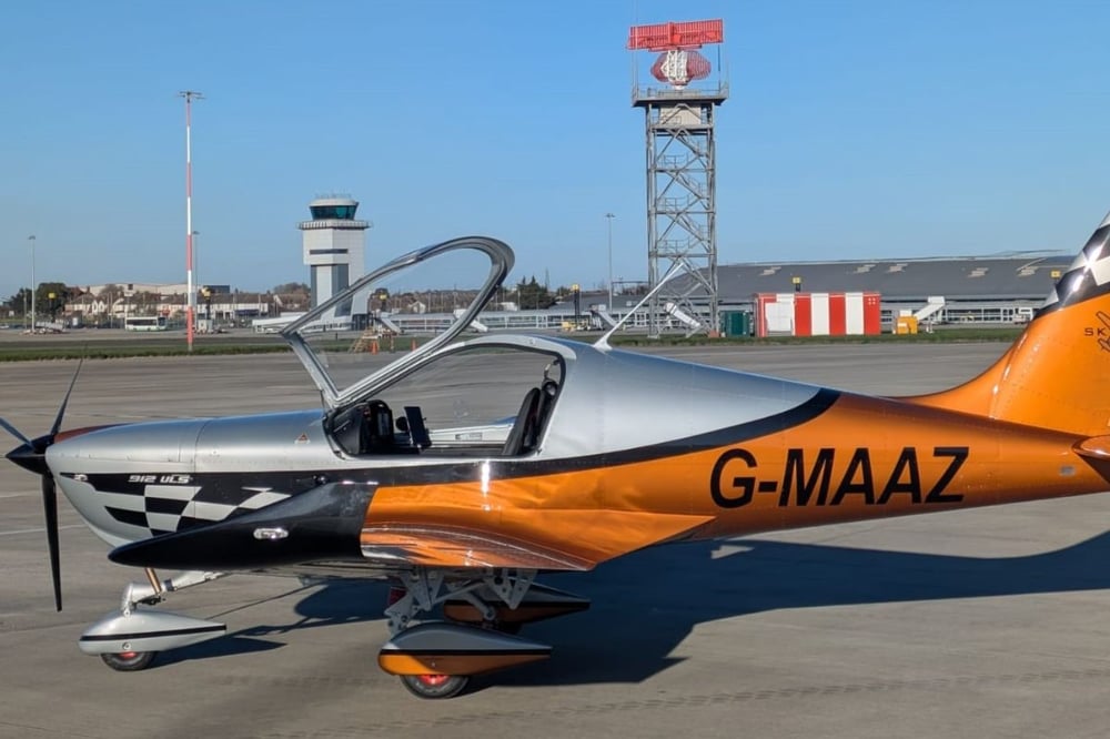 60 Minute Skyleader 400 Exclusive Trial Flight Lesson