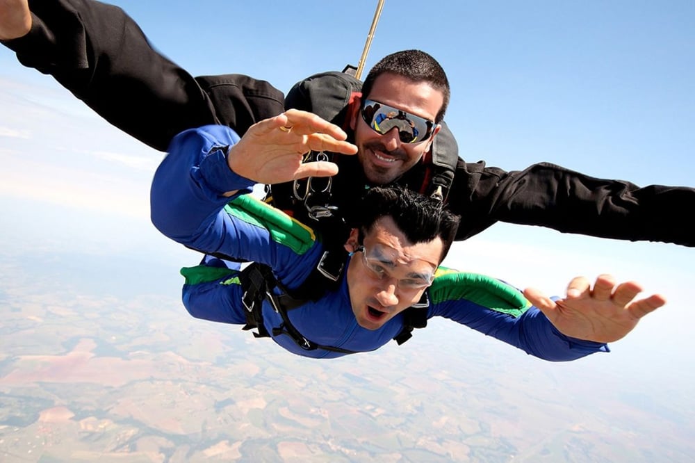 7000ft Tandem Skydiving Jump in Cambridgeshire