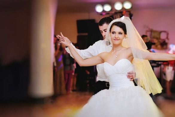 Aphrodite Wedding Dancing Lesson Package