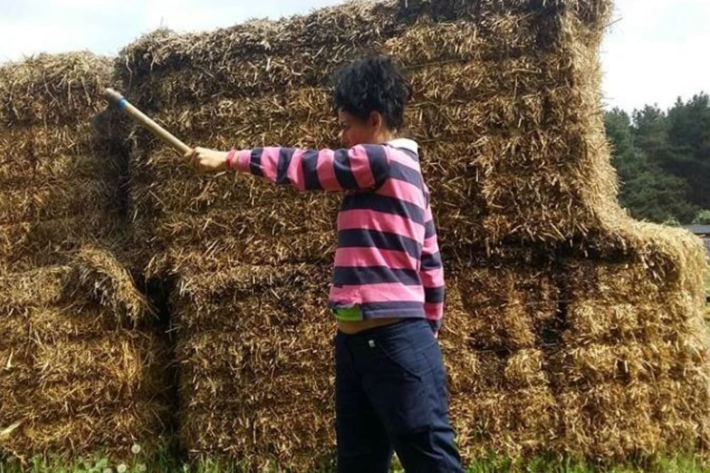 Axe Throwing Experience in Nottinghamshire