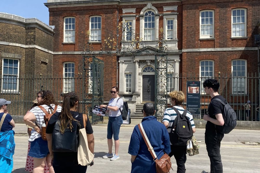 Bridgerton London Walking Tour (Adult Ticket 16+)