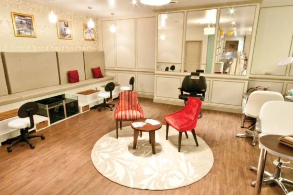 Champneys City Spa 50-Minute Mani-Pedi