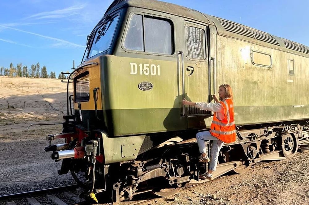 Exclusive 1:1 Diesel Train Driving Experience