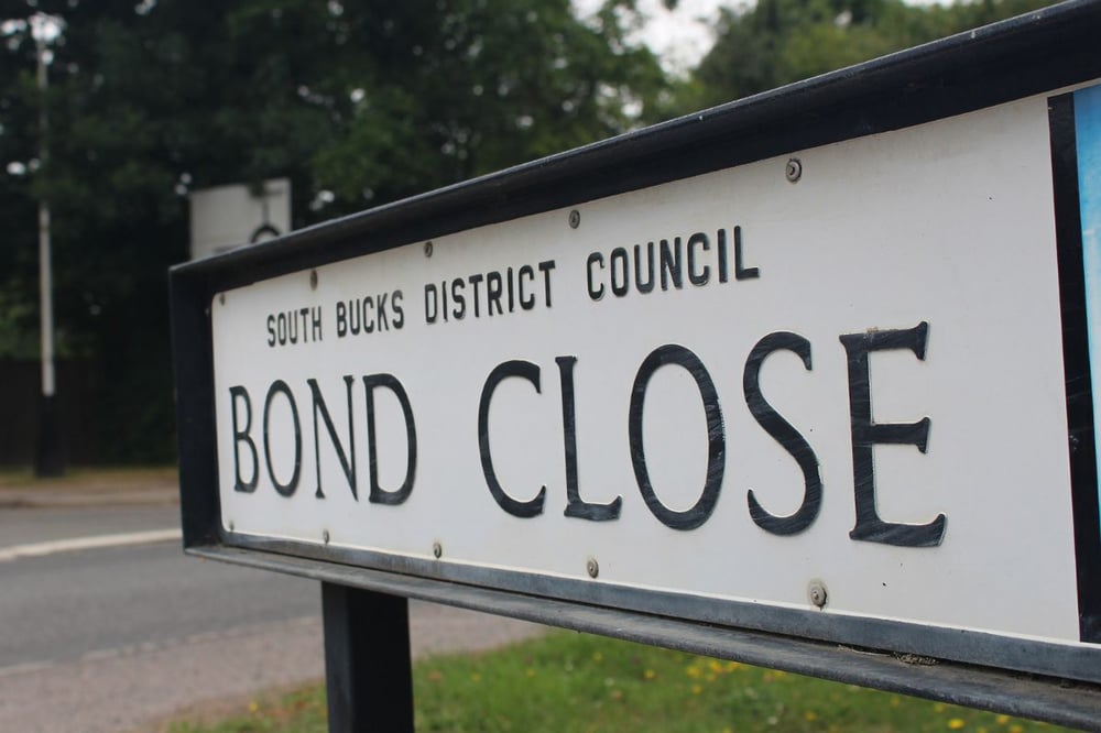 James Bond Film Locations Ultimate London Tour 