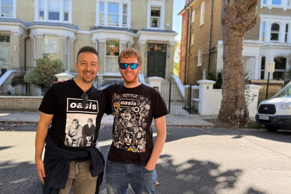 Oasis: The Wonderwalk Tour of London