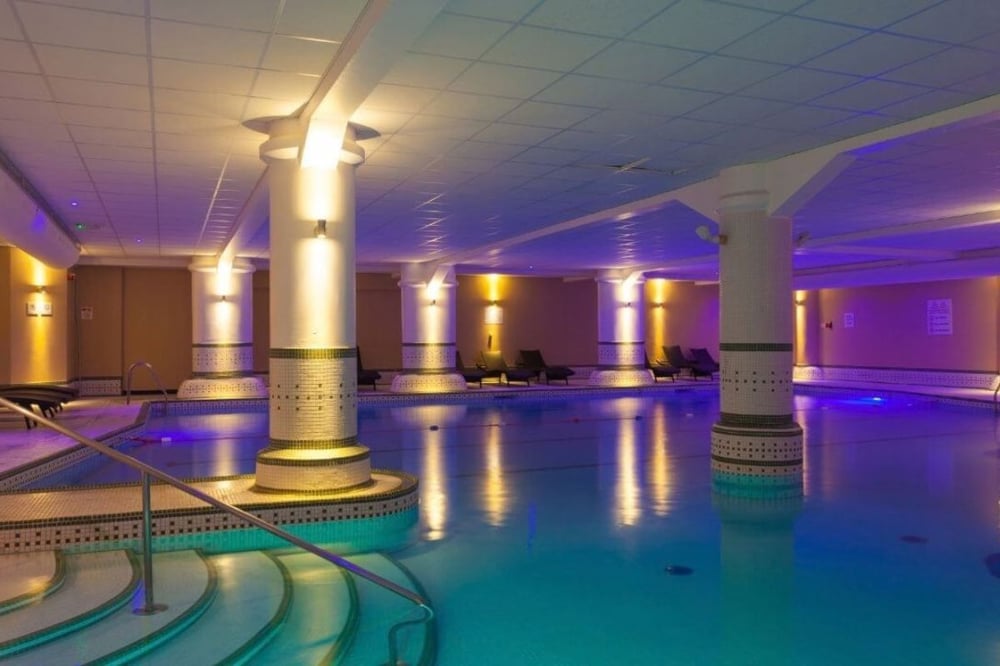 Q Hotels Spa Day 50min Treatment & Lunch with Prosecco (Spa Choice 1)
