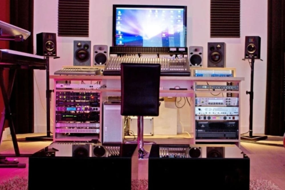 One-Hour Recording Studio Experience