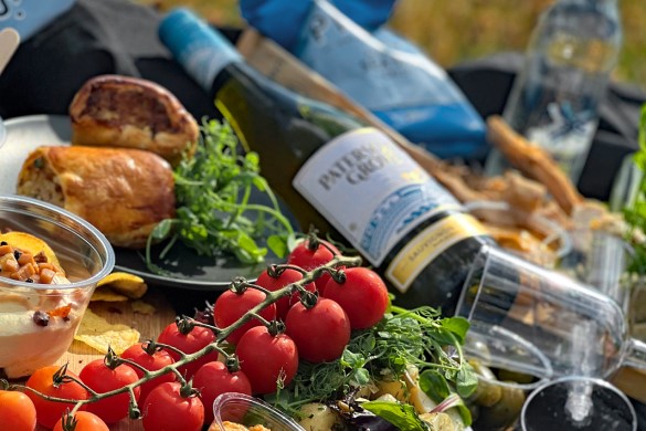 Summer Proms and Picnic for Two