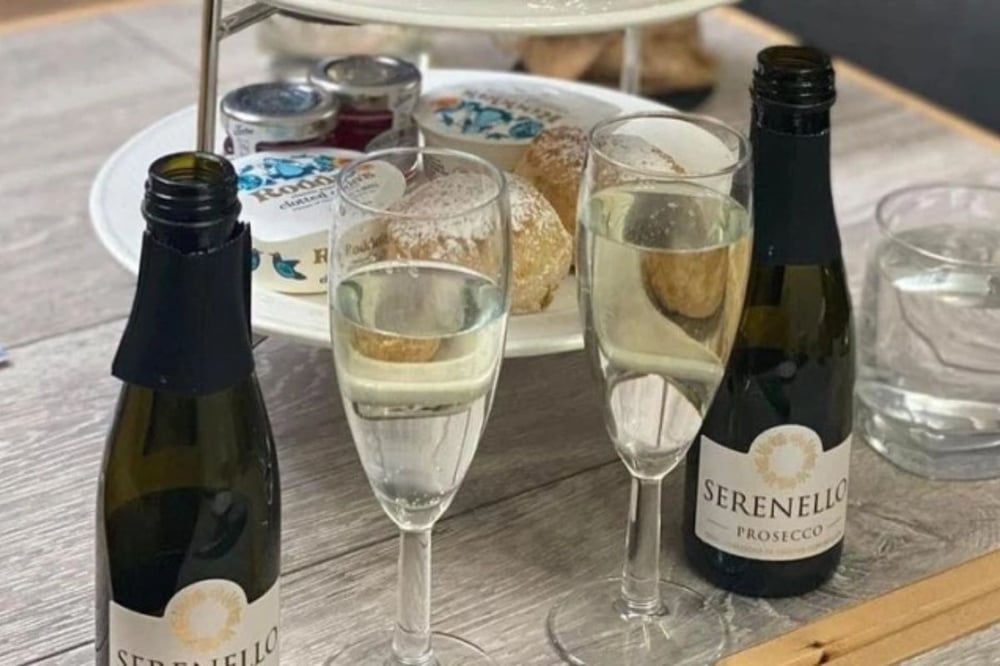 The Roade House Northampton Sparkling Afternoon Tea